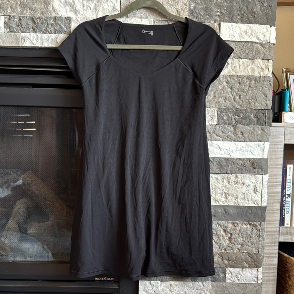 Black athletic dress from offline by American eagle